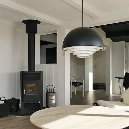 4 Star Holiday Home In Ebeltoft بيت للعطل إيبلتوفت